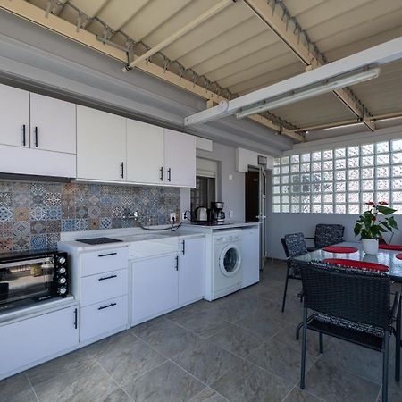 Myrto Luxurious Top Floor Studio Kalamata Luaran gambar