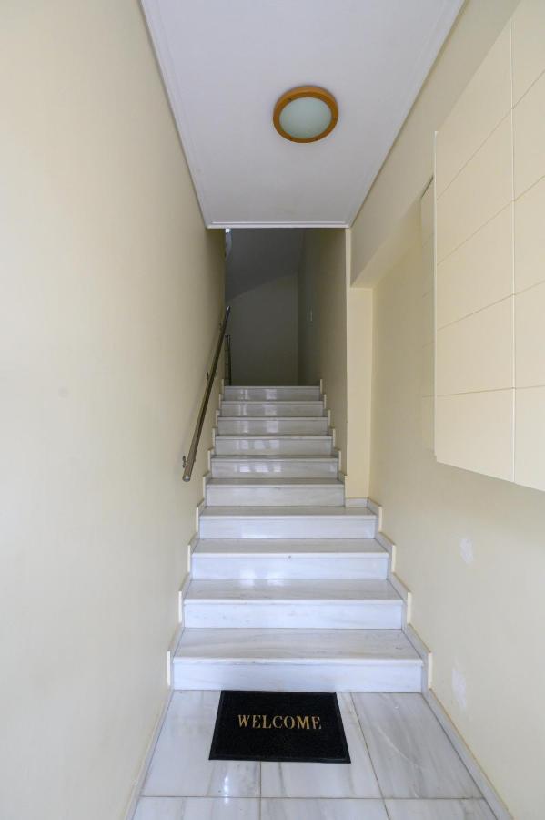 Myrto Luxurious Top Floor Studio Kalamata Luaran gambar