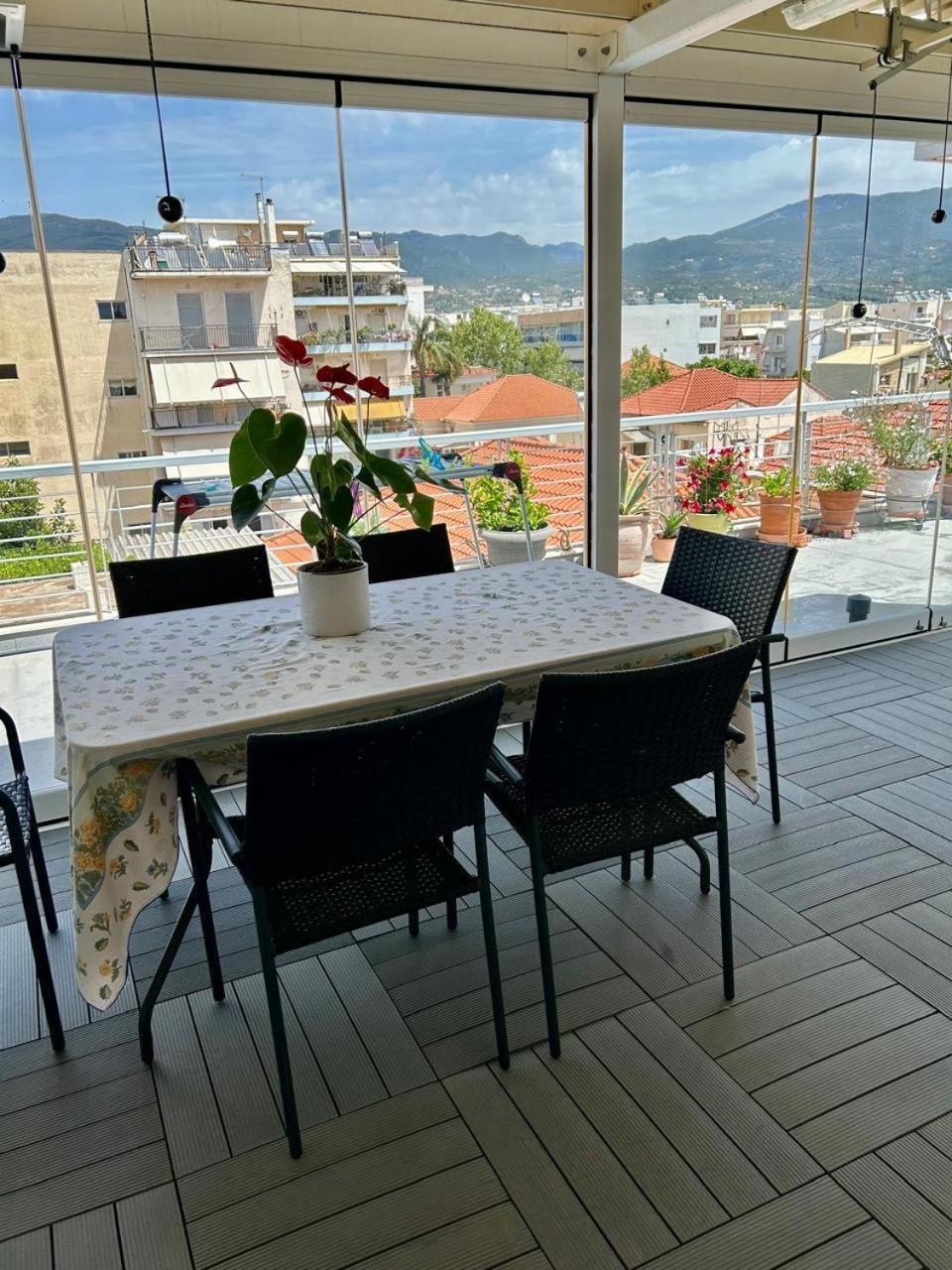 Myrto Luxurious Top Floor Studio Kalamata Luaran gambar